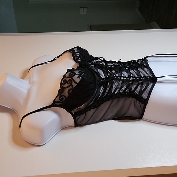 Frederick's of Hollywood Bustier, Lace, Black, Size 36 - Picture 2 of 7